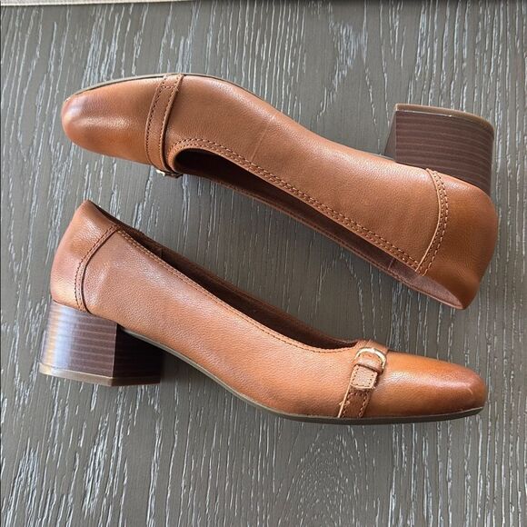 Clarks Marilyn Nora Tan Leather Block Heel Pumps Block Heel Classic Size 9.5 EUC - Picture 12 of 12
